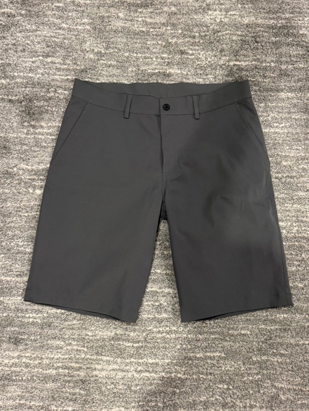 KJUS Mens Golf Shorts Gray Size M - 34